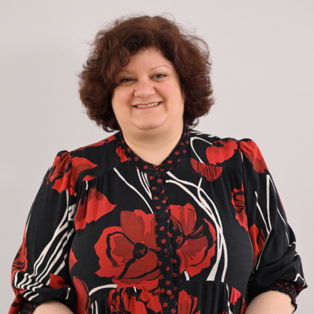 Nathaly Lederman Adjointe déléguée à l’éducation, à l’établissement public Val Courbevoie, à la jeunesse, aux relations avec l’enseignement secondaire et supérieur et aux travaux dans les écoles