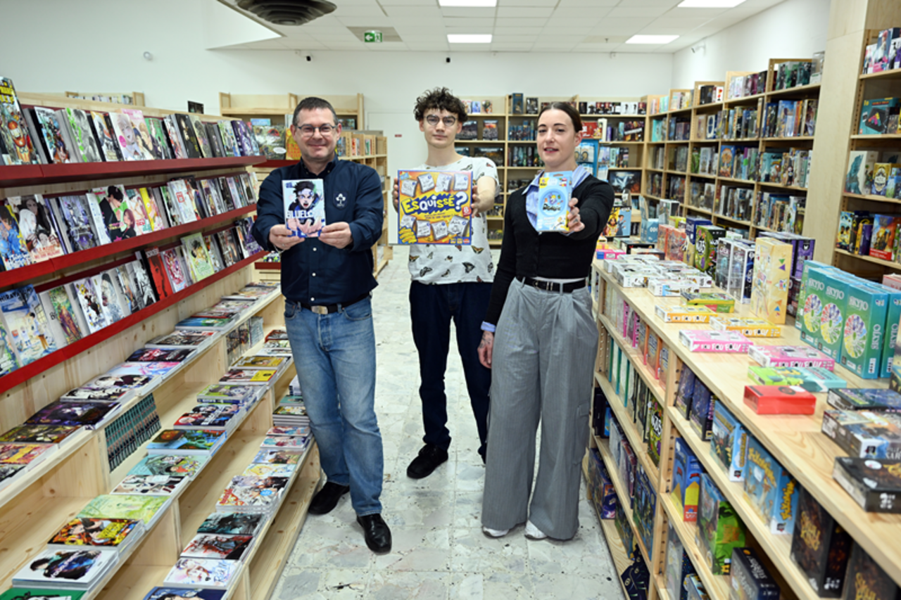 Emmanuel Estrade et deux vendeurs de Bulle de jeux