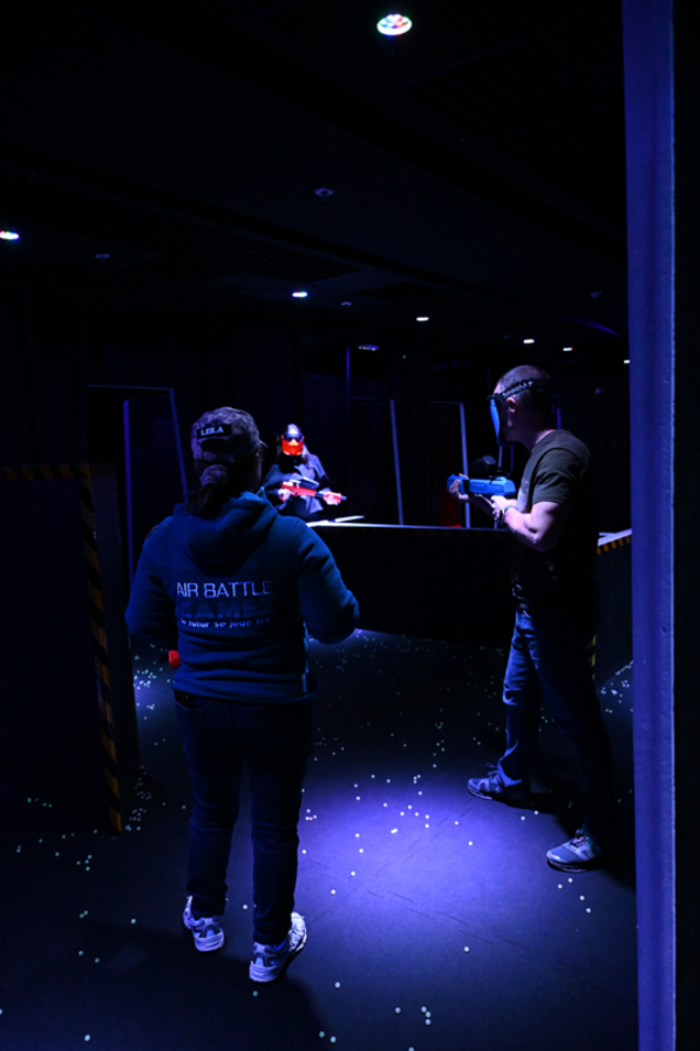 au sein de Laserball